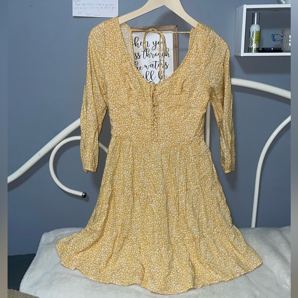 Hollister Yellow Floral Women's Sundress